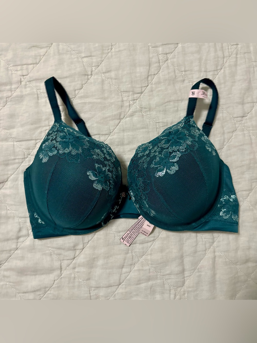 Victoria’s Secret Body by Victoria Perfect Shape Bra 38DD